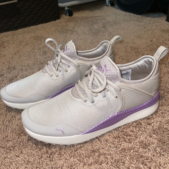 Puma sneakers! - Picture 2 of 5